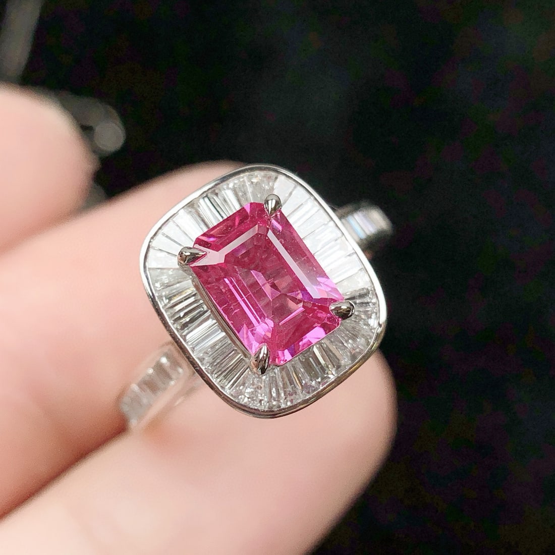 14k Gold 1.99 Ctw Natural Sapphire & Diamond Ring/pendant( Without Chain ): Ref:231072255 // gold content:14k gold // ring size:7. 25us // // main gemstone:sapphire // shape:octagonal // carat weight:1. 42ct // color:pink // treatment:natural // // adjacent gemstone 2 :