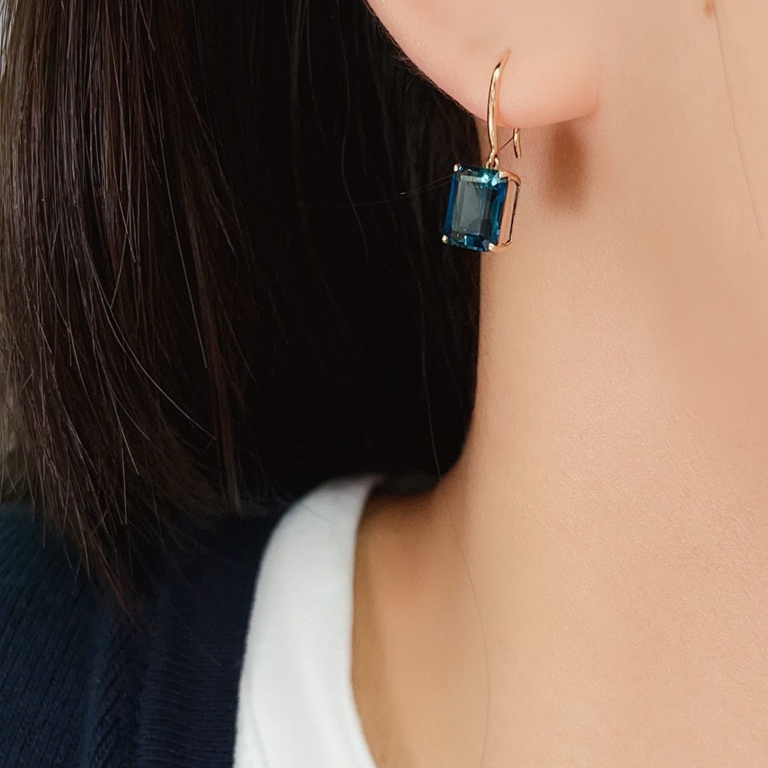 14k Gold 6.50 Ct Natural Topaz Earrings - 6