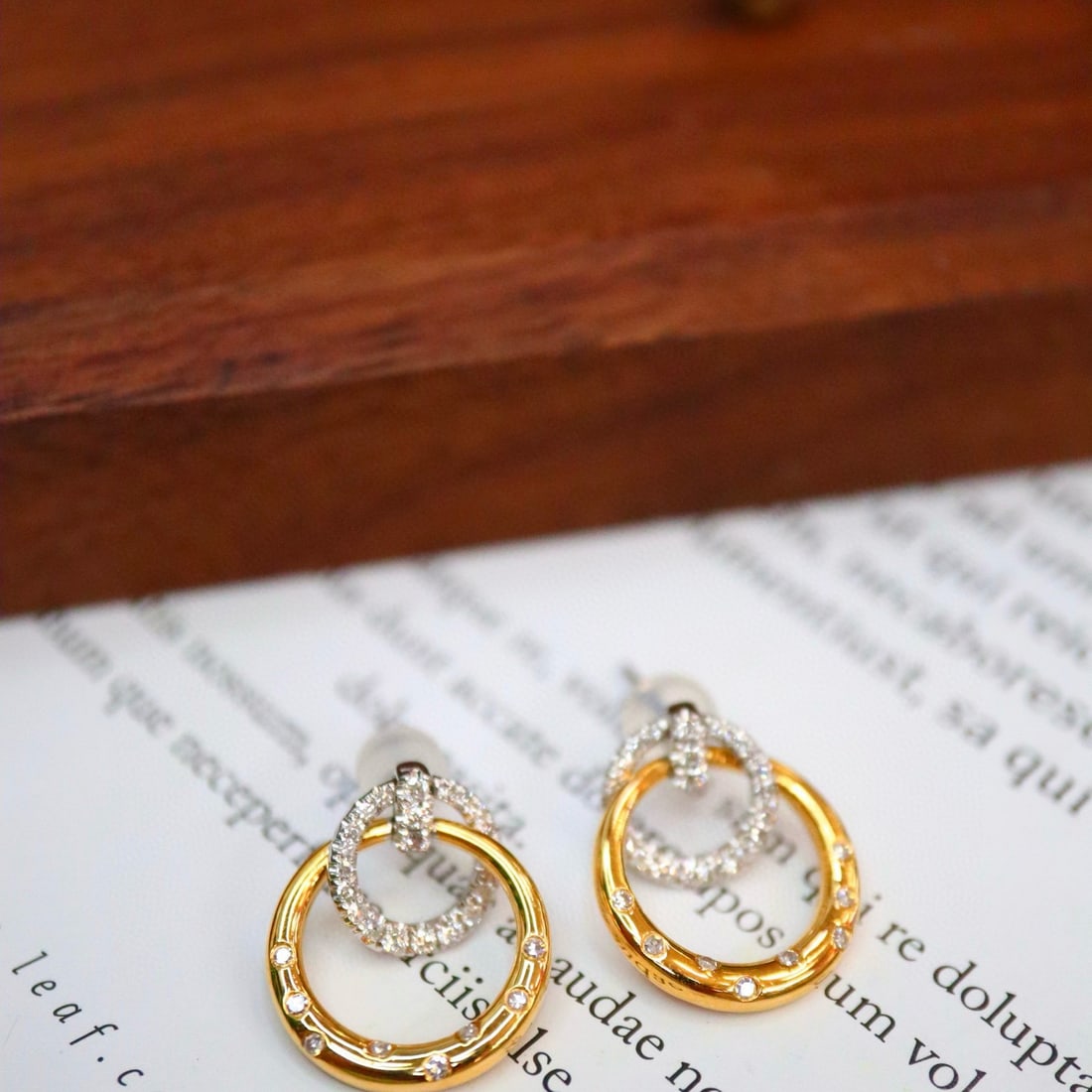 14k Gold 0.40 Ct Natural H Diamond Earrings: Ref:231072261 // gold content:14k gold // main gemstone:diamond // shape:round // carat weight:0. 40ct // clarity grade:vs-si // color:h // treatment:natural // cut grade:g // Condition: NewLow