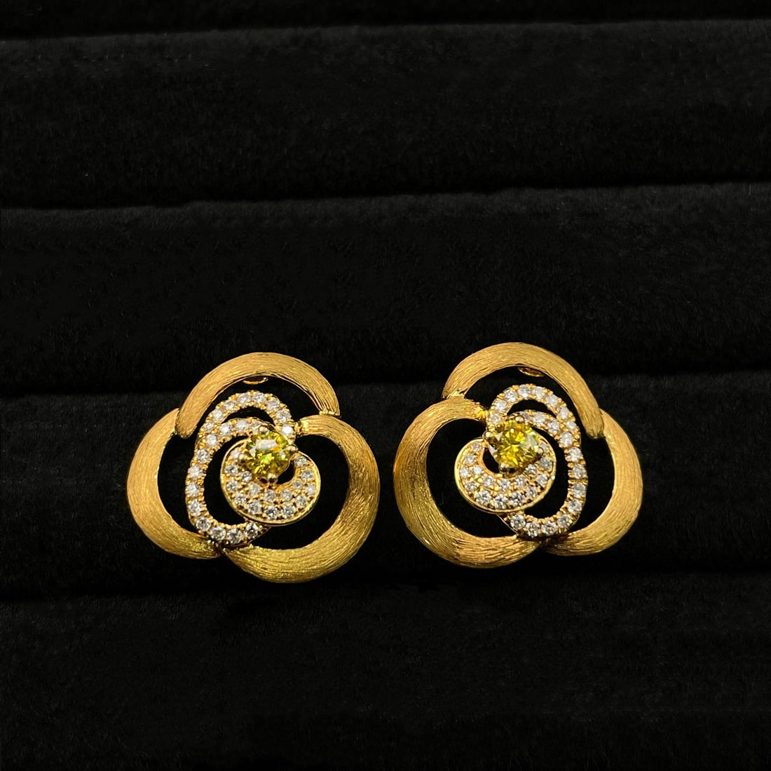 14k Gold 0.38 Ctw Natural Yellow Diamond & Diamond Earrings (1 of 7)