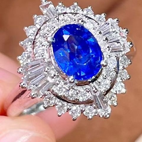 14k Gold 1.59 Ctw Natural Sapphire & Diamond Ring: Ref:231073135 // gold content:14k gold // ring size:7. 25us // // main gemstone:sapphire // shape:oval // carat weight:1. 2ct // color:royal blue // treatment:natural // // adjacent gemstone 2 :