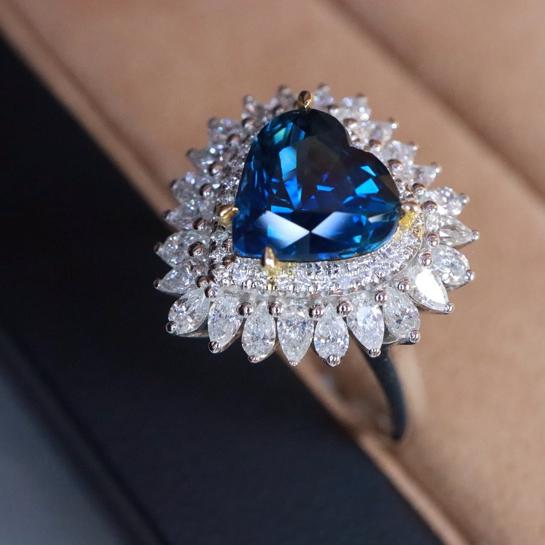 14k Gold 3.51 Ctw Natural Sapphire & Diamond Ring: Ref:231074036 // gold content:14k gold // ring size:7. 25us // // main gemstone:sapphire // shape:heart // carat weight:2. 55ct // color:blue // treatment:natural // // adjacent gemstone 2 :