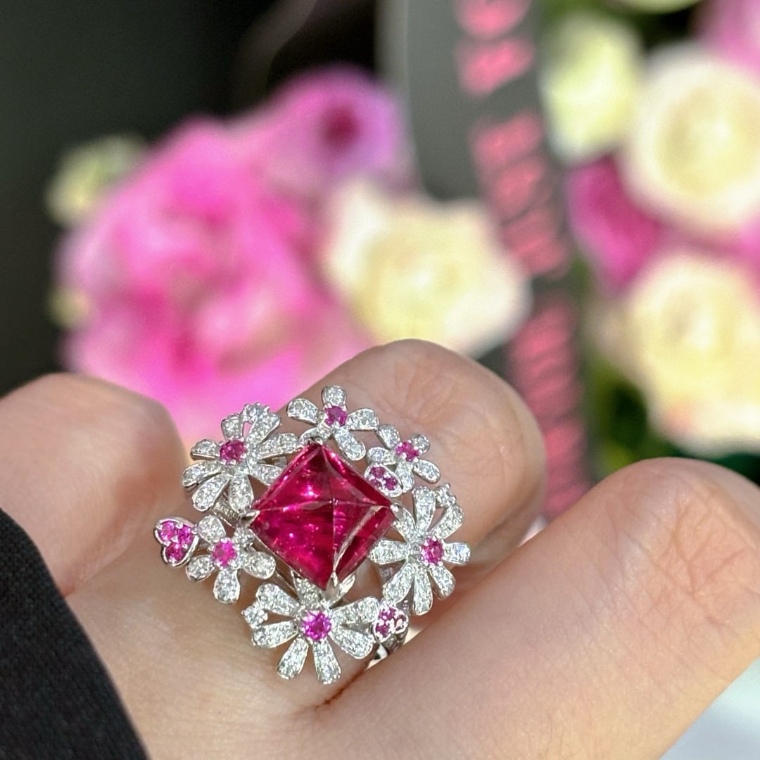 14k Gold 3.22 Ct Natural Spinel & Diamond Ring - 7