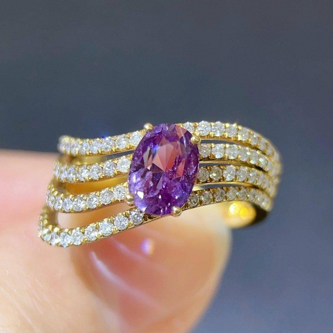 14k Gold 2.29 Ctw Natural Sapphire & Diamond Ring: Ref:231074101 // gold content:14k gold // ring size:7. 25us // // main gemstone:sapphire // shape:oval // carat weight:1. 73ct // color:purple // treatment:natural // // adjacent gemstone 2 : diamond