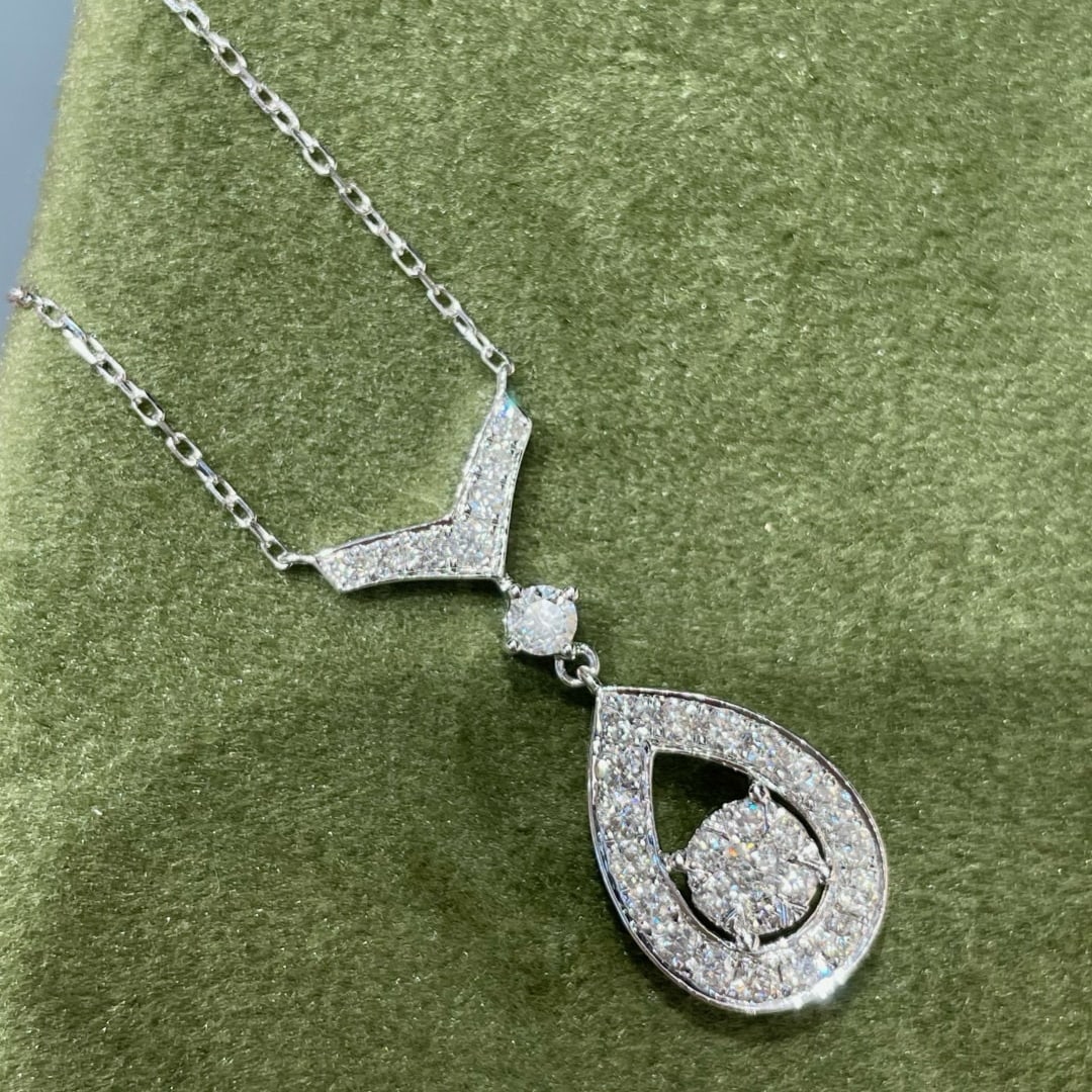 14k Gold 0.6 Ct Natural H Diamond Necklace: Ref:231074110 // gold content:14k gold // main gemstone:diamond // shape:round // carat weight:0. 6ct // clarity grade:vs-si // color:h // treatment:natural // cut grade:g // Condition: NewLow