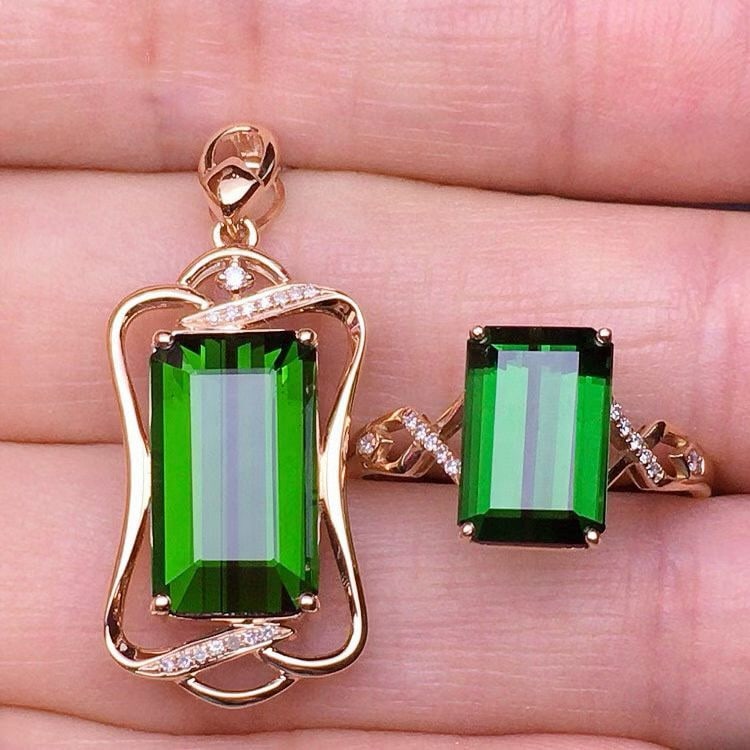 14k Gold 9.3 Ct Natural Tourmaline & Diamond Jewelry Set: Ref:231074226 // gold content:14k gold // ring size:7. 25us // // pendant(without chain) // main gemstone:tourmaline // shape:octagonal // carat weight:5. 8ct // color:green // treatment:natural //
