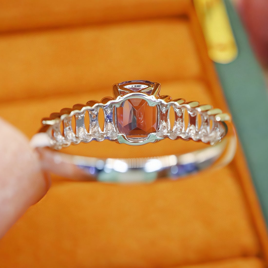 14k Gold 2.09 Ctw Natural Spinel & Diamond Ring - 4