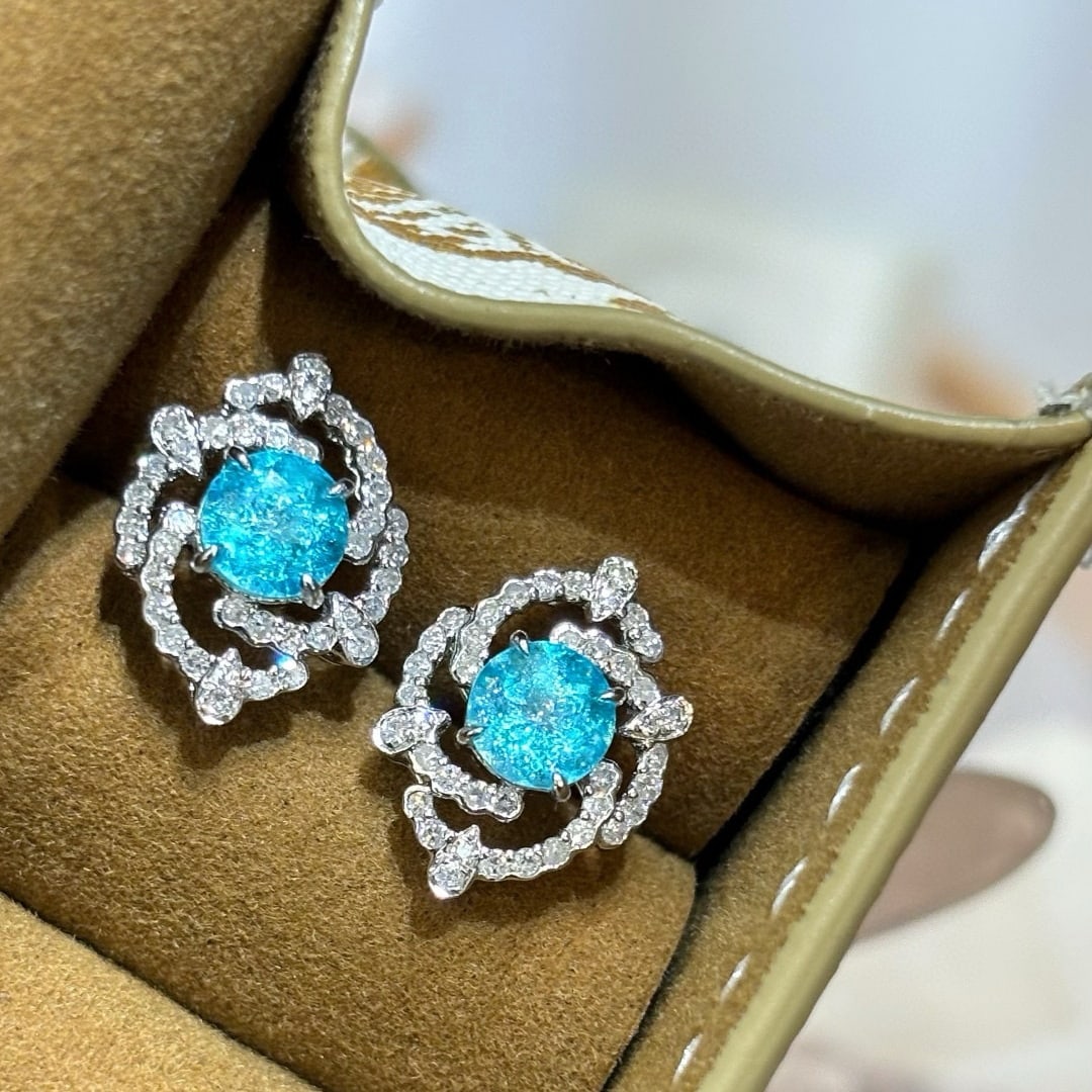 14k Gold 1.1 Ct Natural Paraiba Tourmaline & Diamond Earrings: Ref:231076424 // gold content:14k gold // main gemstone:paraiba tourmaline // shape:round // carat weight:1. 1ct // color:blue // treatment:natural // cut grade:g // // adjacent gemstone 2 : diamond /