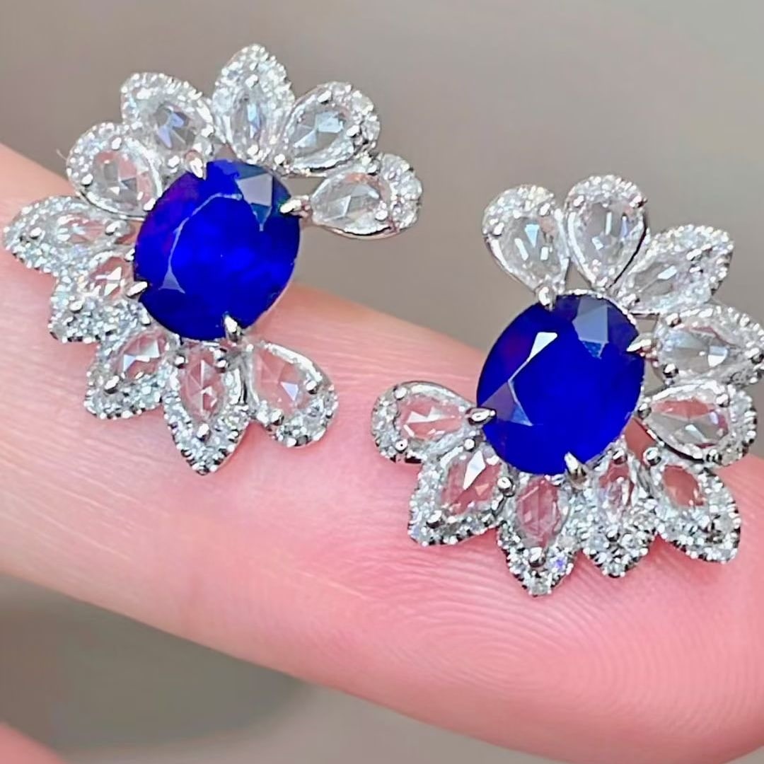 14k Gold 2.02 Ct Natural Sapphire & Diamond & Sapphire Earrings: Ref:230947259 // gold content:14k gold // ring size:7. 25us // // main gemstone:sapphire // shape:pear // carat weight:0. 95ct // color:purple // treatment:natural // // adjacent gemstone 2 :