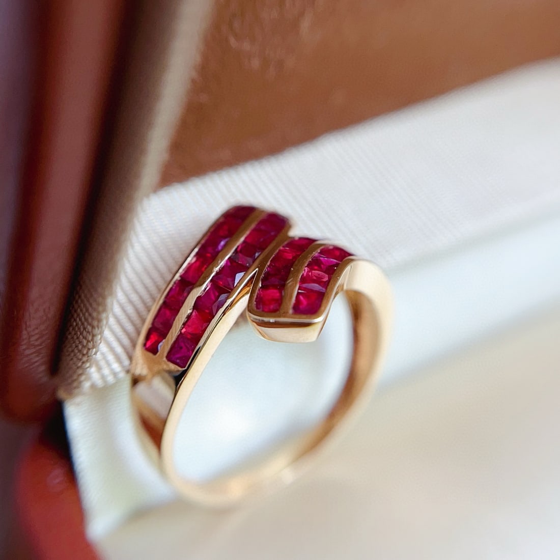 14k Gold 2.40 Ct Natural Ruby Ring - 2