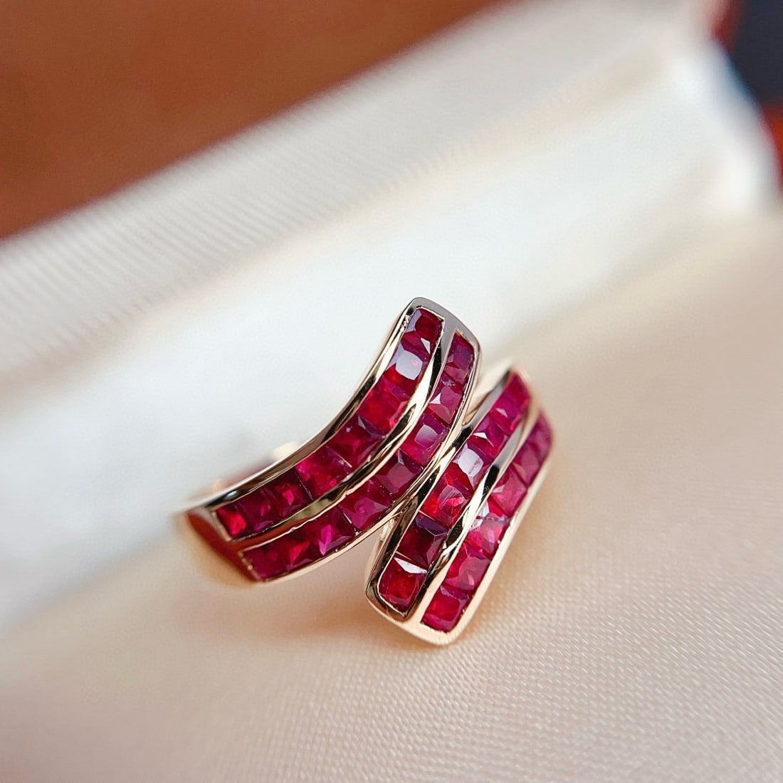 14k Gold 2.40 Ct Natural Ruby Ring - 4