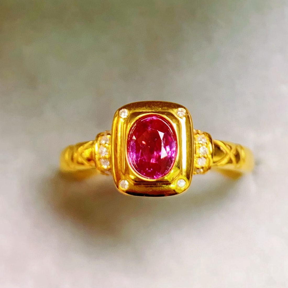 14k Gold 0.85 Ct Natural Ruby & Diamond Ring (1 of 7)