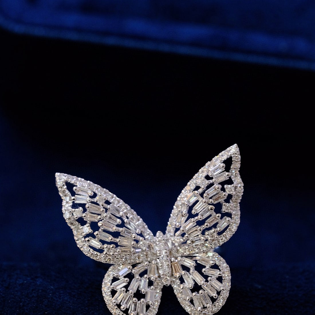 14k Gold 1.2 Ct Natural H Diamond & Butterfly Ring (1 of 7)