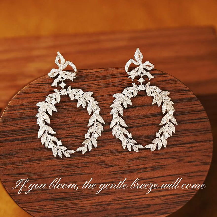 14k Gold 1.1 Ct Natural H Diamond Earrings: Ref:231079034 // gold content:14k gold // main gemstone:diamond // shape:round // carat weight:1. 1ct // clarity grade:vs-si // color:h // treatment:natural // cut grade:g // Condition: NewLow