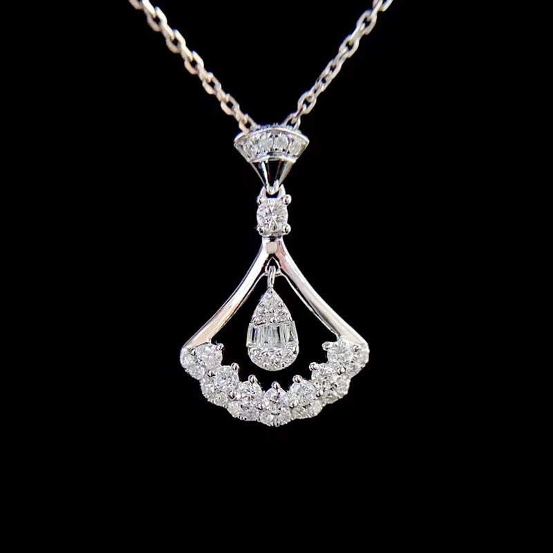 14k Gold 0.3 Ct Natural H Diamond Pendant( Without Chain ) (1 of 6)
