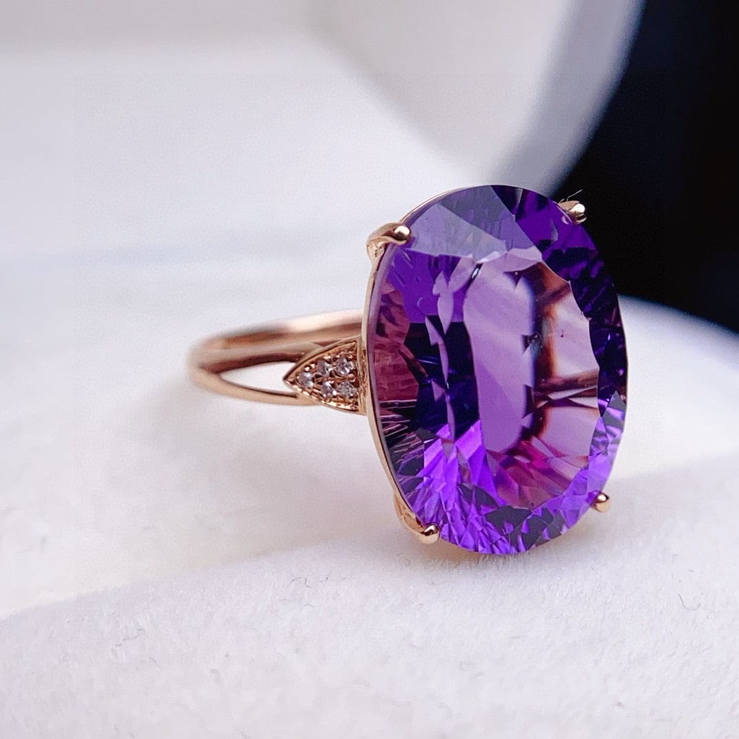 14k Gold 8.73 Ctw Natural Amethyst & Diamond Ring - 2