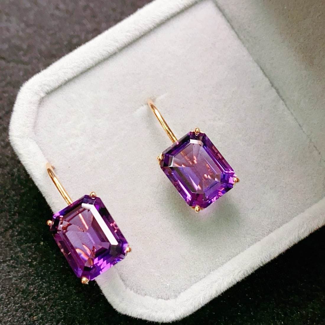 14k Gold 9.95 Ct Natural Amethyst Earrings - 4