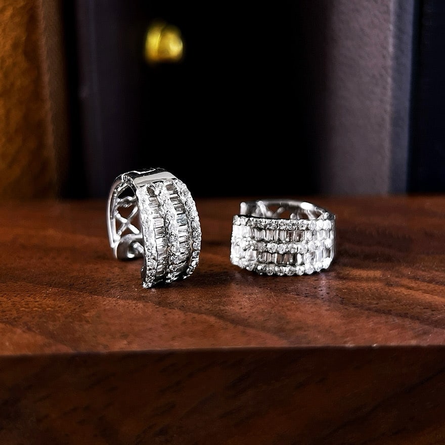 14k Gold 0.76 Ct Natural H Diamond Earrings (1 of 5)