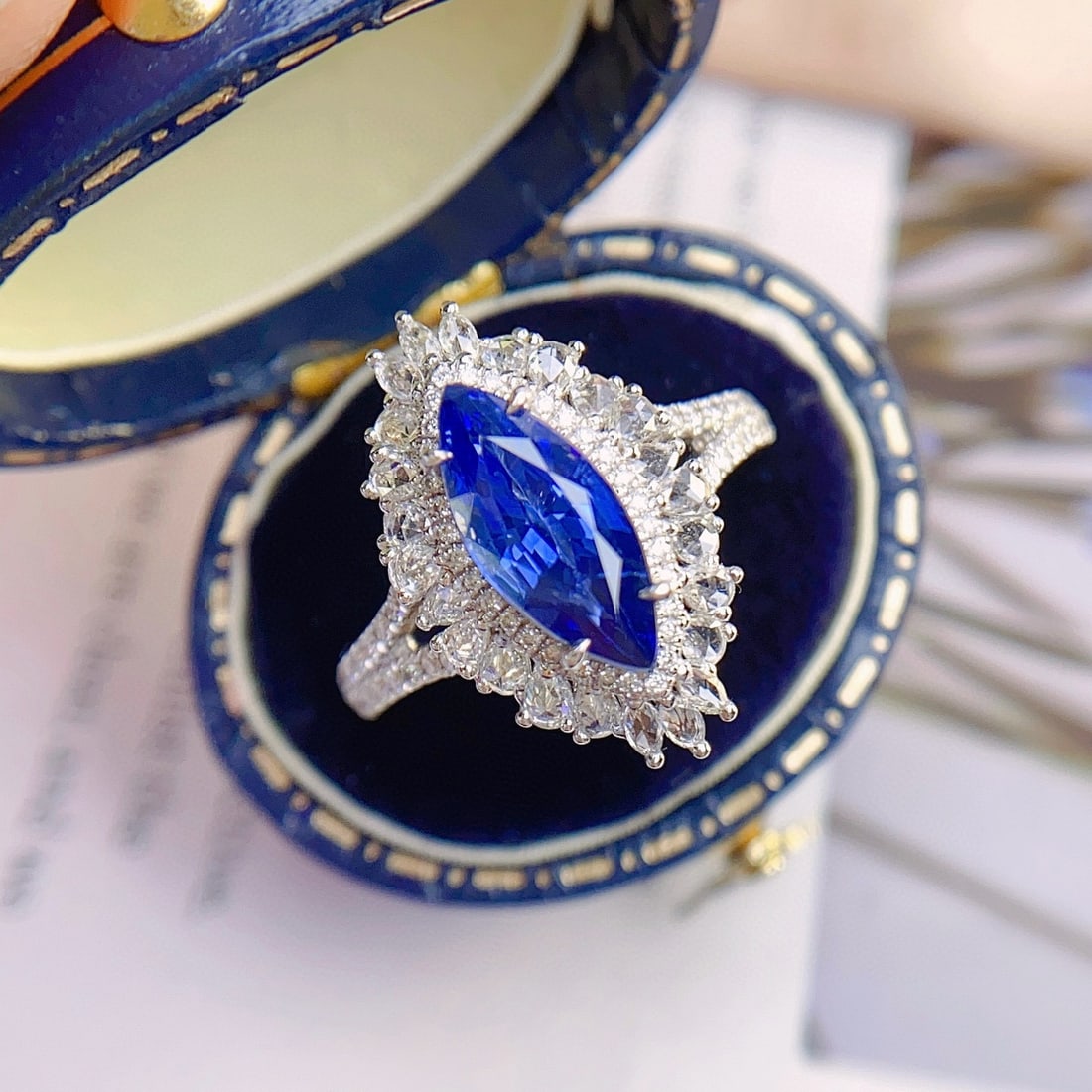 14k Gold 2.05 Ct Vivid Blue Natural Sapphire & Diamond Ring: Ref:231080076 // gold content:14k gold // ring size:7. 25us // // main gemstone:sapphire // shape:marquise // carat weight:2. 05ct // color:vivid blue // treatment:natural // // adjacent gemstone