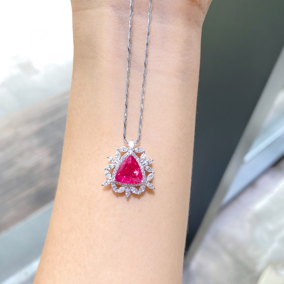 14k Gold 4.13 Ctw Natural Spinel & Diamond Necklace - 3