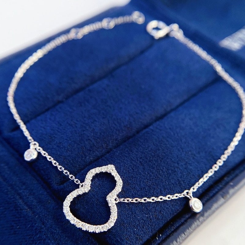 14k Gold 0.25 Ct Natural H Diamond Bracelet: Ref:231080404 // gold content:14k gold // main gemstone:diamond // shape:round // carat weight:0. 25ct // clarity grade:vs-si // color:h // treatment:natural // cut grade:g // Condition: NewLow