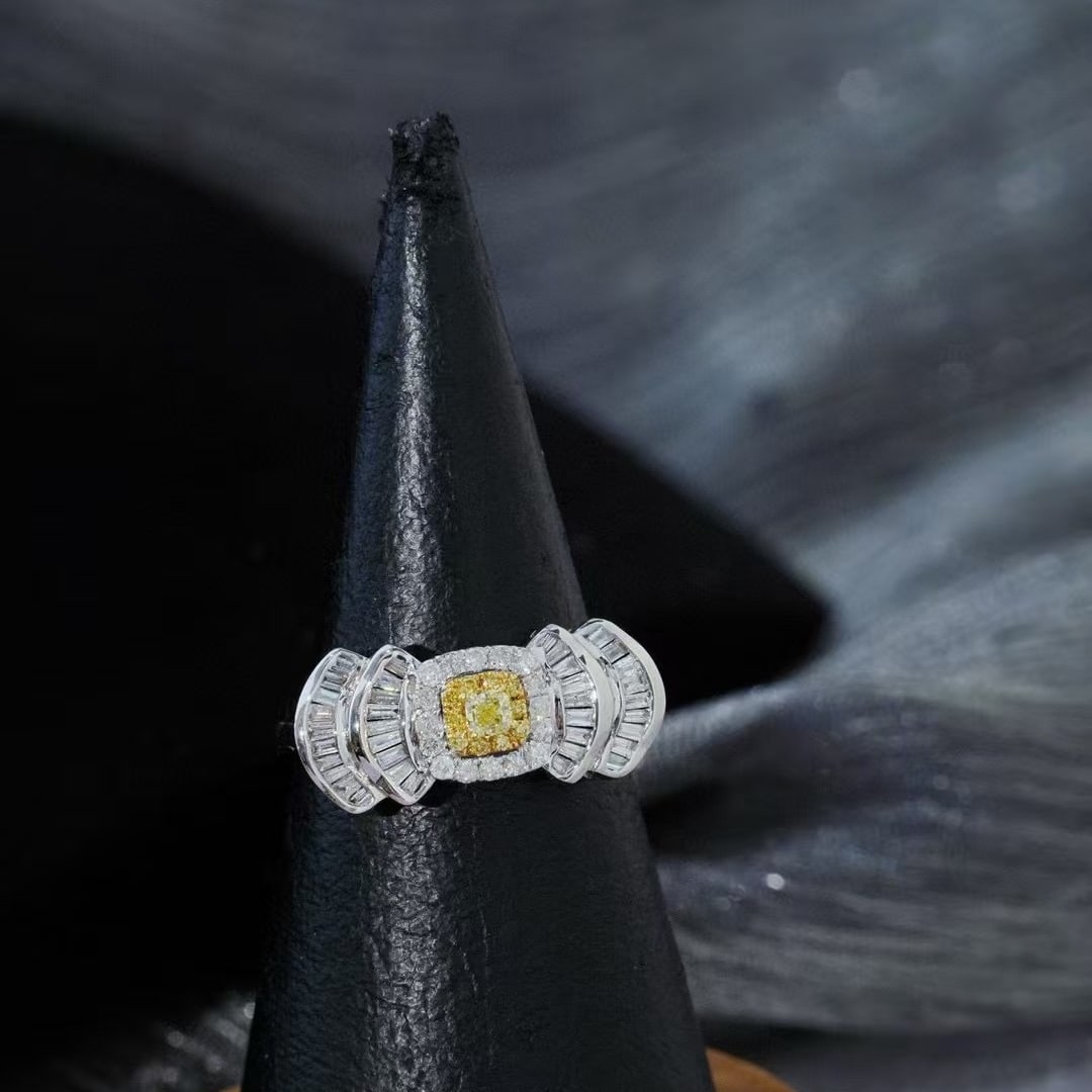 14k Gold 0.65 Ct Natural Color Diamond Ring (1 of 7)