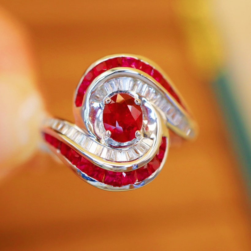 14k Gold 0.77 Ctw Natural Ruby & Diamond Ring: Ref:231081142 // gold content:14k gold // ring size:7. 25us // // main gemstone:ruby // shape:oval // carat weight:0. 53ct // color:pigeonblood red // treatment:natural // // adjacent gemstone 2 :