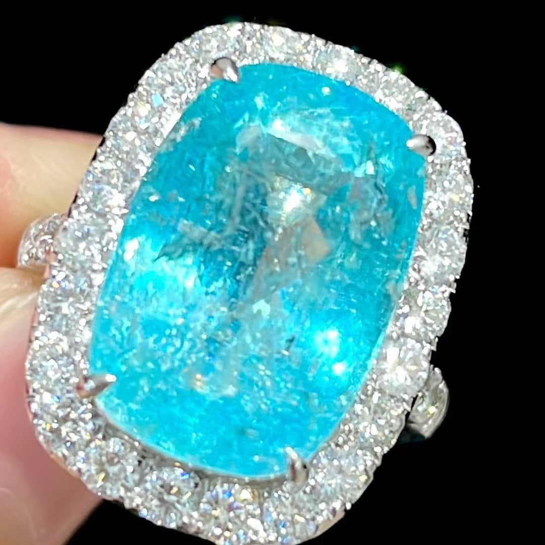 14k Gold 11.9 Ct Natural Paraiba Tourmaline & Diamond Ring: Ref:231081178 // gold content:14k gold // ring size:7. 25us // // main gemstone:paraiba tourmaline // shape:cushion // carat weight:11. 9ct // color:blue // treatment:natural // // adjacent gemstone 2