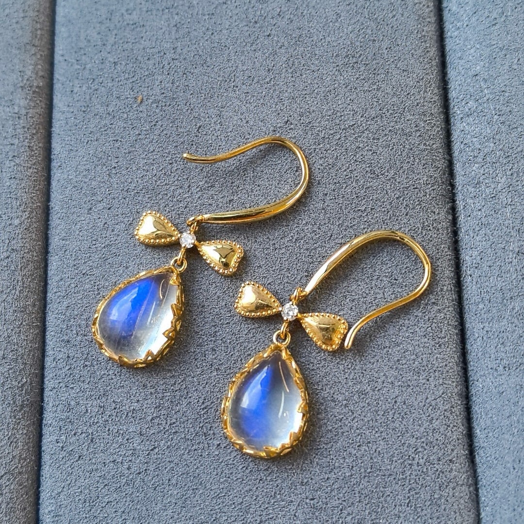 14k Gold 3.90 Ct Natural Moonstone & Diamond Earrings - 2