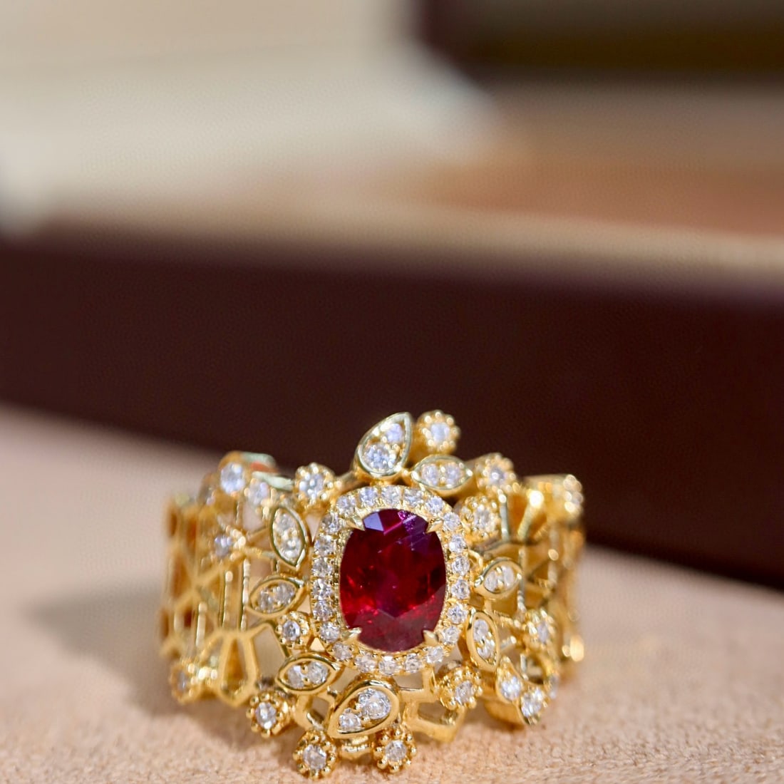 14k Gold 0.95 Ctw Natural Ruby & Diamond Ring: Ref:231082082 // gold content:14k gold // ring size:7. 25us // // main gemstone:ruby // shape:oval // carat weight:0. 73ct // color:red // treatment:natural // // adjacent gemstone 2 : diamond // shap