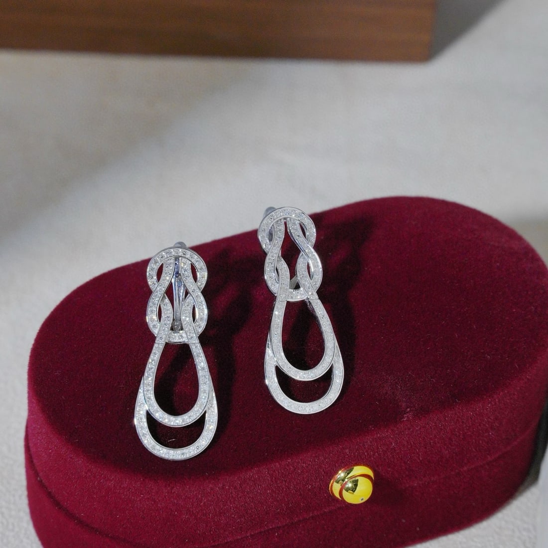 14k Gold 0.56 Ct Natural H Diamond Earrings (1 of 7)