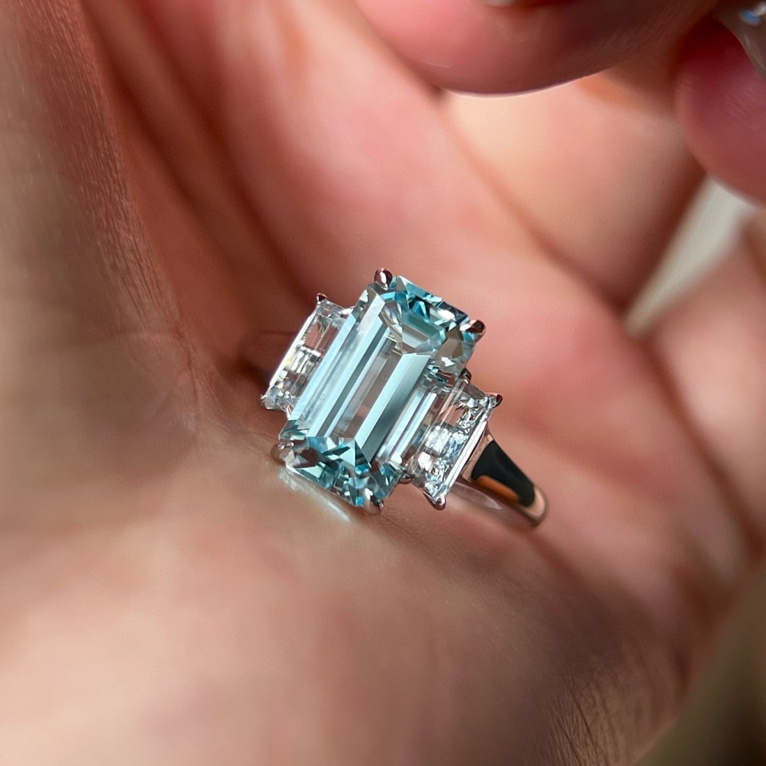 14k Gold 3.19 Ctw Natural Aquamarine & Topaz Ring - 2