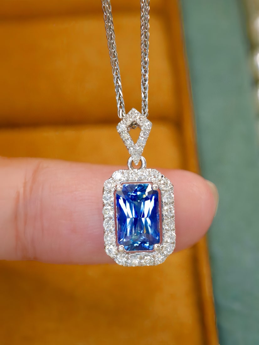 14k Gold 1.34 Ctw Natural Sapphire & Diamond Pendant( Without Chain ): Ref:231082402 // gold content:14k gold // main gemstone:sapphire // shape:octagonal // carat weight:1. 11ct // color:cornflower blue // treatment:natural // // adjacent gemstone 2 : diamond //