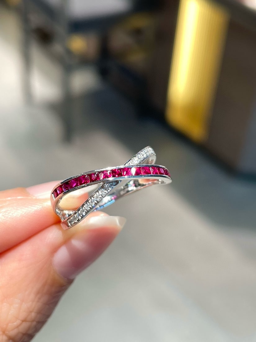 14k Gold 0.56 Ct Natural Ruby & Diamond Ring: Ref:231082443 // gold content:14k gold // ring size:7. 25us // // main gemstone:ruby // shape:princess // carat weight:0. 56ct // color:red // treatment:natural // // adjacent gemstone 2 : diamond