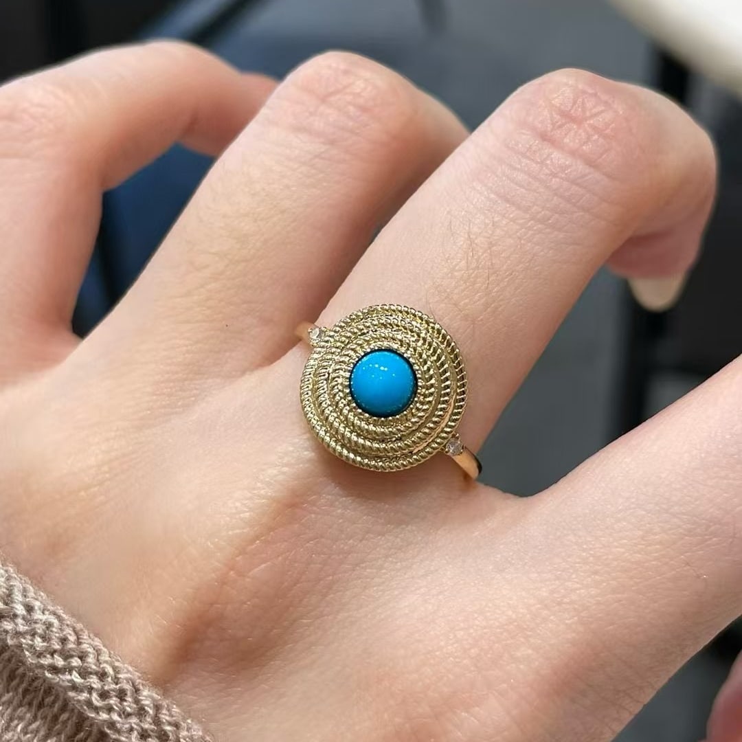 14K GOLD 0.6 CT NATURAL BLUE TURQUOISE RING: Ref:231083170 // Gold Content:14K Gold // Ring Size:7.25US // // Main Gemstone:Blue Turquoise // Shape:Round // Carat Weight:0.6ct // Color:Blue // Treatment:Natural // Cut Grade:G // Condition: