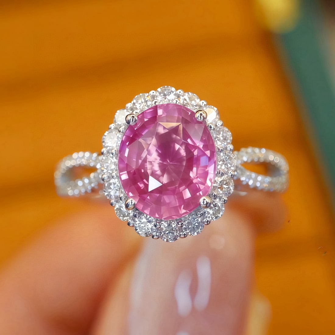 14K GOLD 2.50 CTW NATURAL SPINEL & DIAMOND RING: Ref:231084437 // Gold Content:14K Gold // Ring Size:7.25US // // Main Gemstone:Spinel // Shape:Oval // Carat Weight:2.10ct // Color:Pink // Treatment:Natural // // Adjacent Gemstone 2 : Diamond // Num