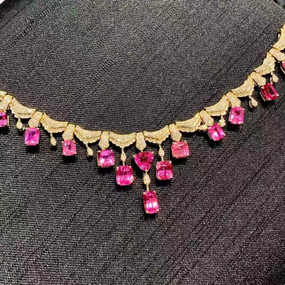 14k Gold 8.8 Ct Natural Spinel & Diamond Necklace - 6