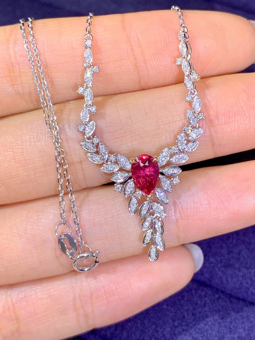14k Gold 1.40 Ctw Natural Ruby & Diamond Necklace (1 of 7)