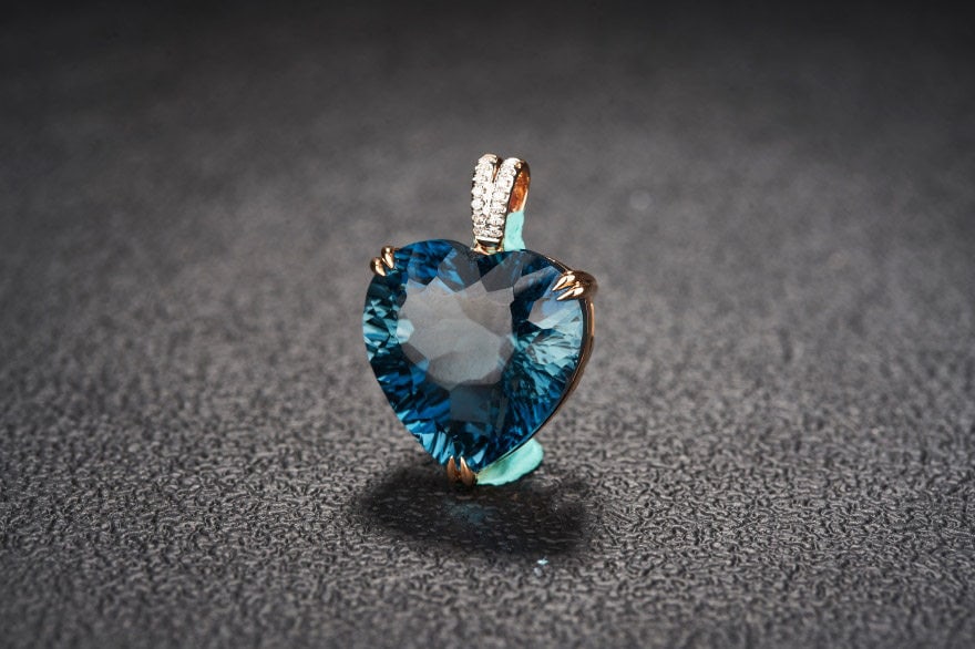 14k Gold 21.82 Ct Natural Topaz & Diamond Pendant( Without Chain ) - 3