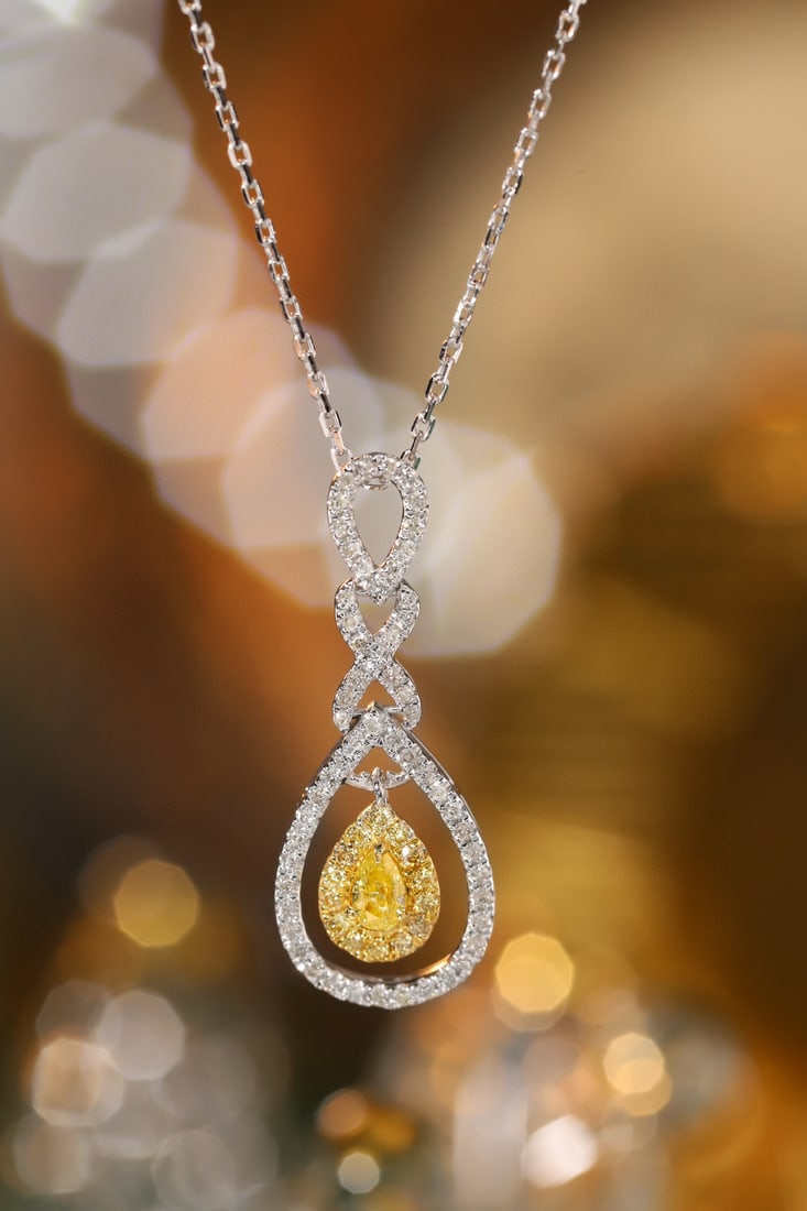 14k Gold 0.40 Ctw Natural Yellow Diamond & Diamond Necklace: Ref:231111126 // gold content:14k gold // main gemstone:yellow diamond // shape:pear // carat weight:0. 14ct // color:yellow // treatment:natural // // adjacent gemstone 2 : diamond // shape:round