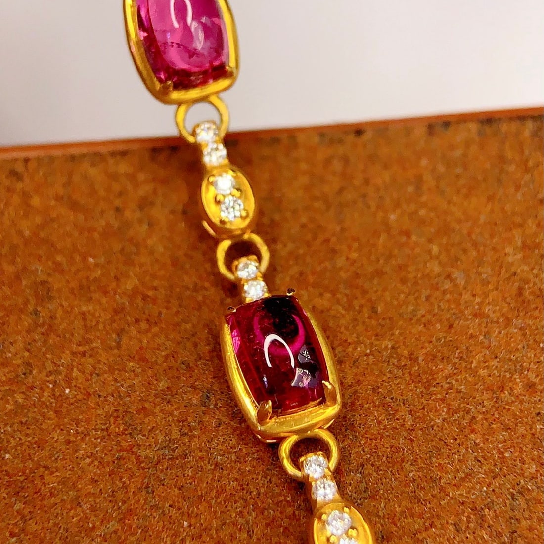 14k Gold 9.22 Ct Natural Tourmaline & Diamond Bracelet - 3