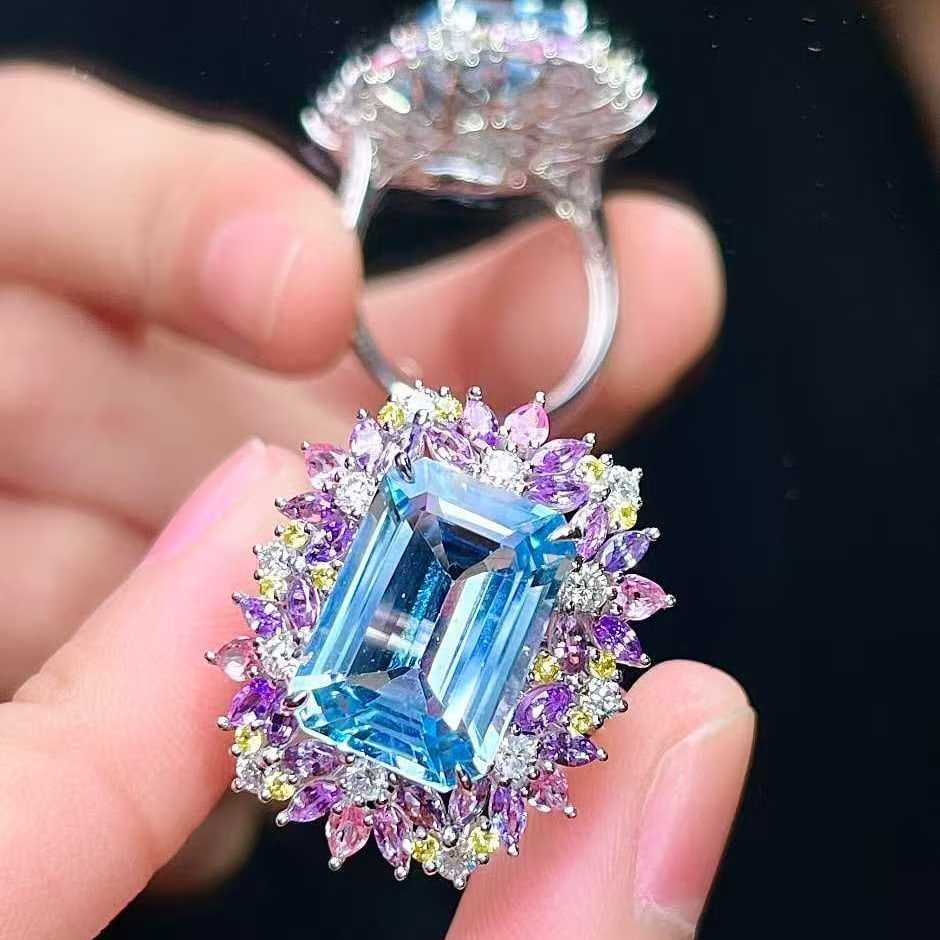 14k Gold 6.28 Ctw Natural Aquamarine & Diamond Ring - 2