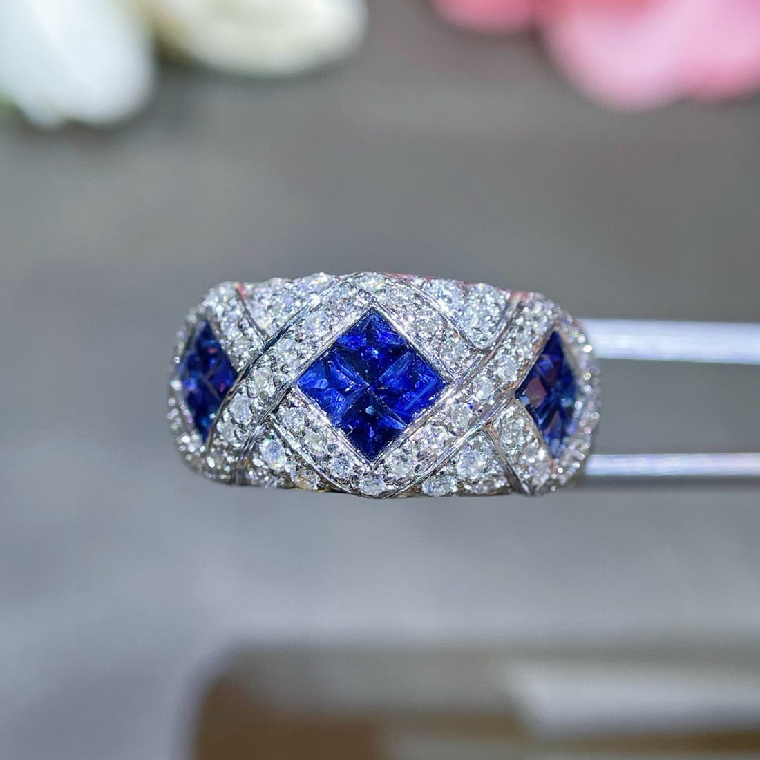 14k Gold 2.19 Ctw Natural Sapphire & Diamond Ring: Ref:231085147 // gold content:14k gold // ring size:7. 25us // // main gemstone:sapphire // shape:princess // carat weight:1. 44ct // color:blue // treatment:natural // // adjacent gemstone 2 :