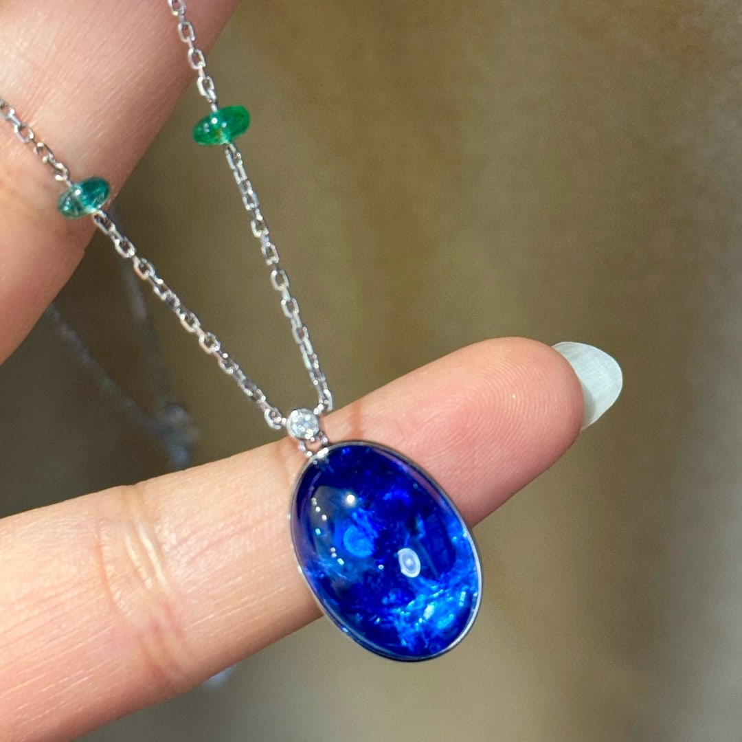 14k Gold 16.70 Ctw Natural Tanzanite & Emerald Necklace - 2