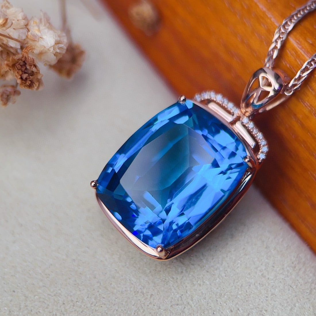 14k Gold 9.34 Ctw Natural Topaz & Diamond Pendant( Without Chain ) - 4