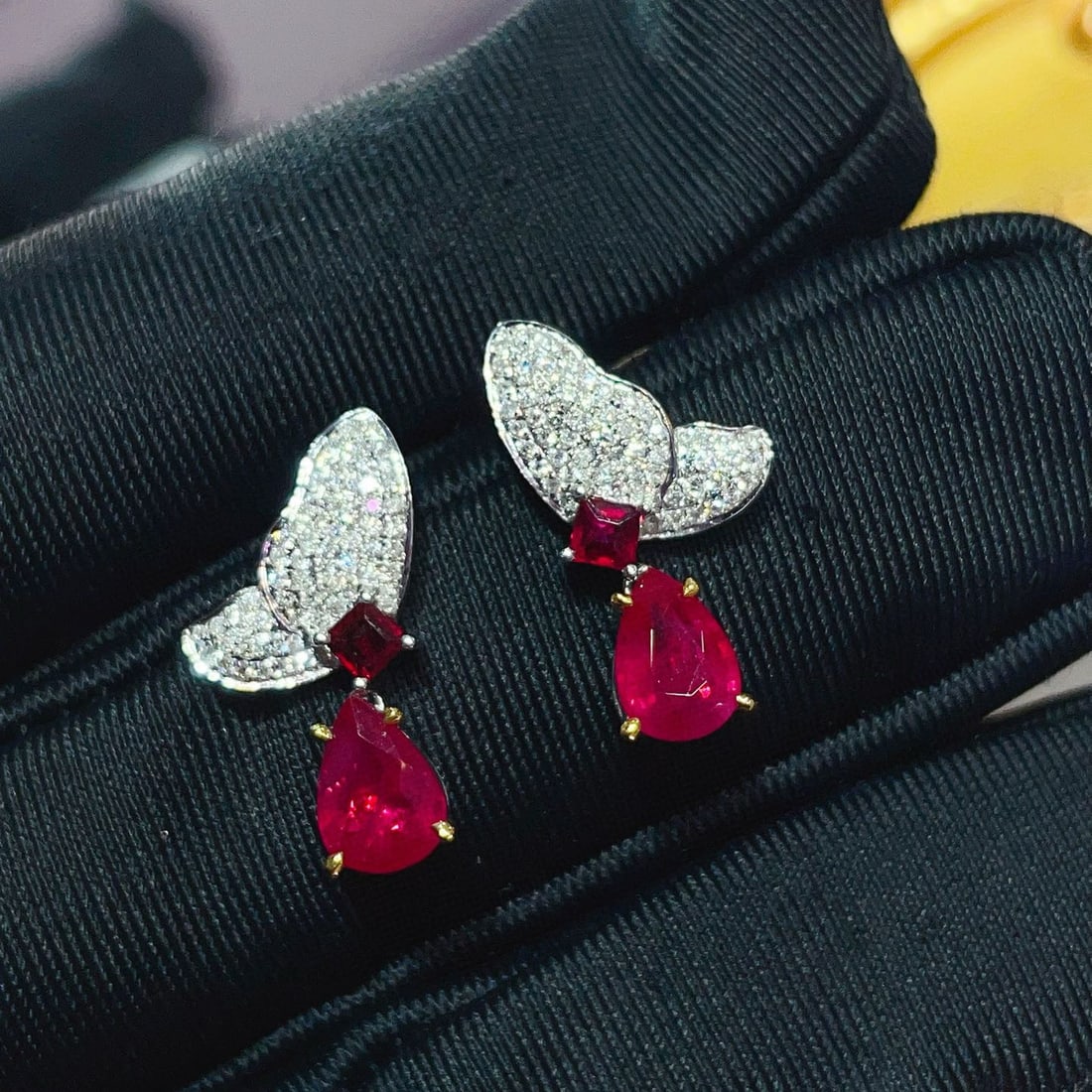 14k Gold 2.31 Ctw Natural Ruby & Diamond Earrings - 5
