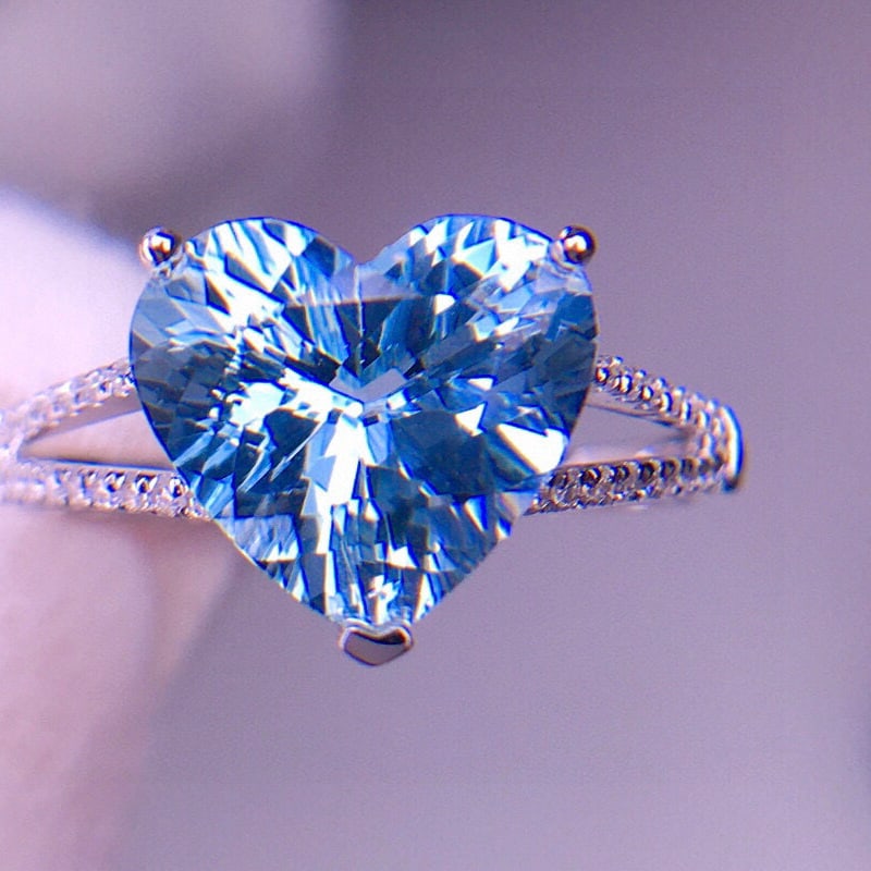 14k Gold 3.05 Ct Natural Aquamarine & Diamond Ring: Ref:231085217 // gold content:14k gold // ring size:7. 25us // // main gemstone:aquamarine // shape:heart // carat weight:3. 05ct // color:santa maria color // treatment:natural // // adjacent