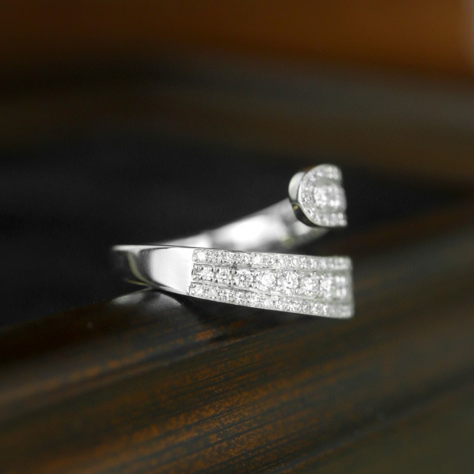 14k Gold 0.60 Ct Natural H Diamond Ring - 4