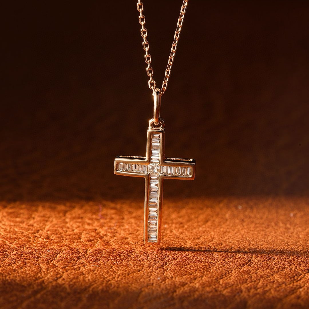 14k Gold 0.15 Ctw Natural H Diamond Necklace: Ref:231086080 // gold content:14k gold // main gemstone:diamond // shape:round // carat weight:0. 02ct // clarity grade:vs-si // color:h // treatment:natural // cut grade:g // // adjacent gemstone