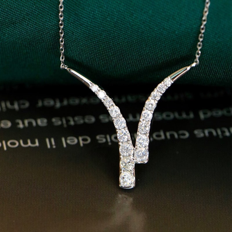 14k Gold 0.65 Ct Natural H Diamond Necklace: Ref:231086117 // gold content:14k gold // main gemstone:diamond // shape:round // carat weight:0. 65ct // clarity grade:vs-si // color:h // treatment:natural // cut grade:g // Condition: NewLow